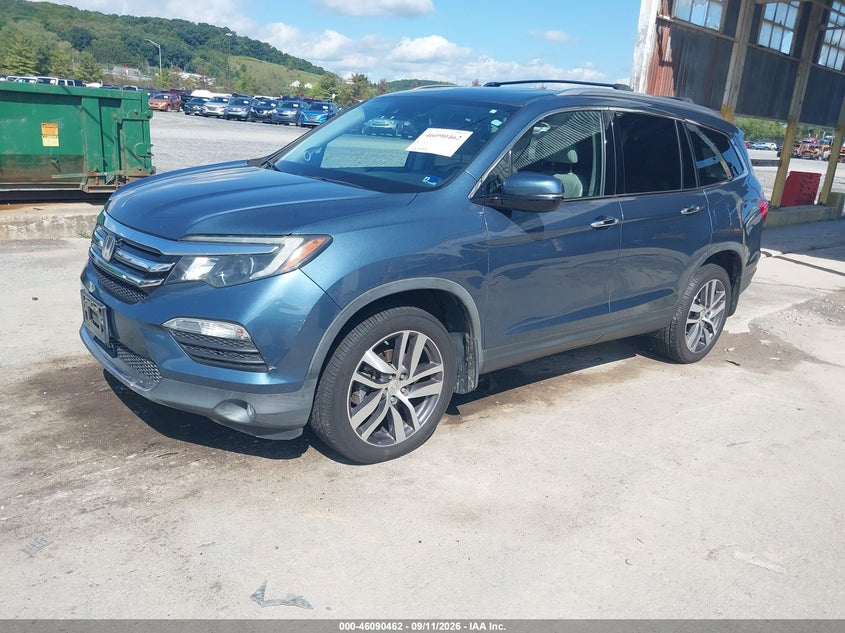 2017 HONDA PILOT auction photo 2