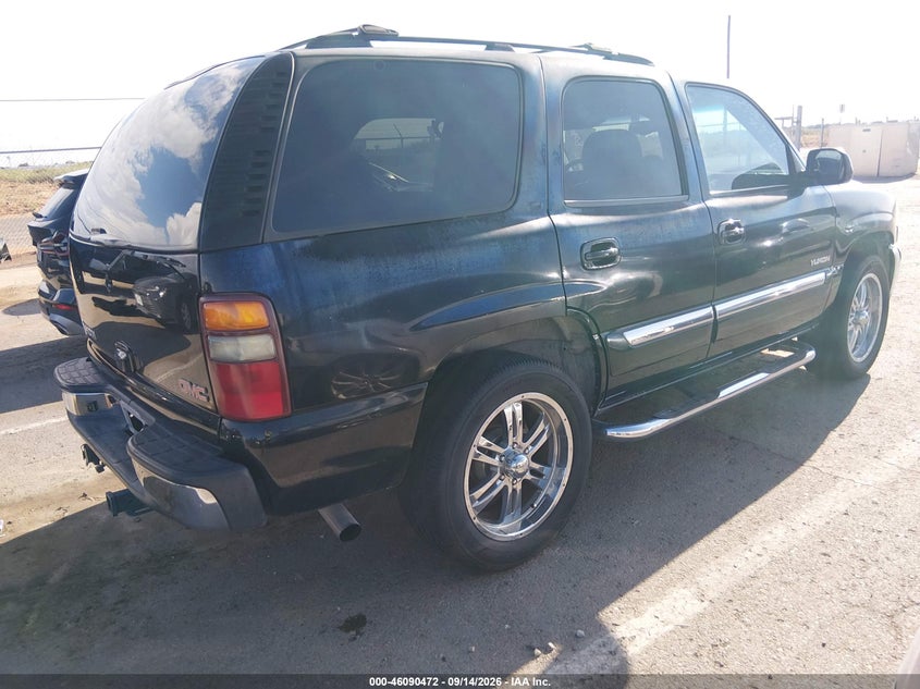 2002 GMC YUKON auction photo 4