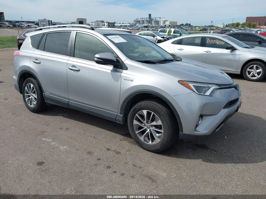 Vin: jtmrjrev2hd129956, lot: 46590092, toyota rav4 hybrid xle 2017 img_1