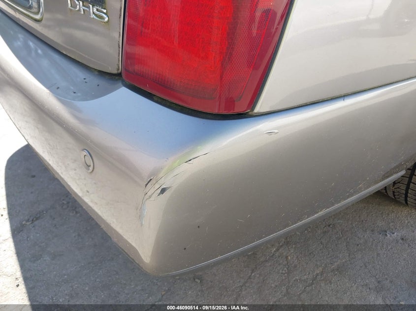 2004 CADILLAC DEVILLE auction photo 6
