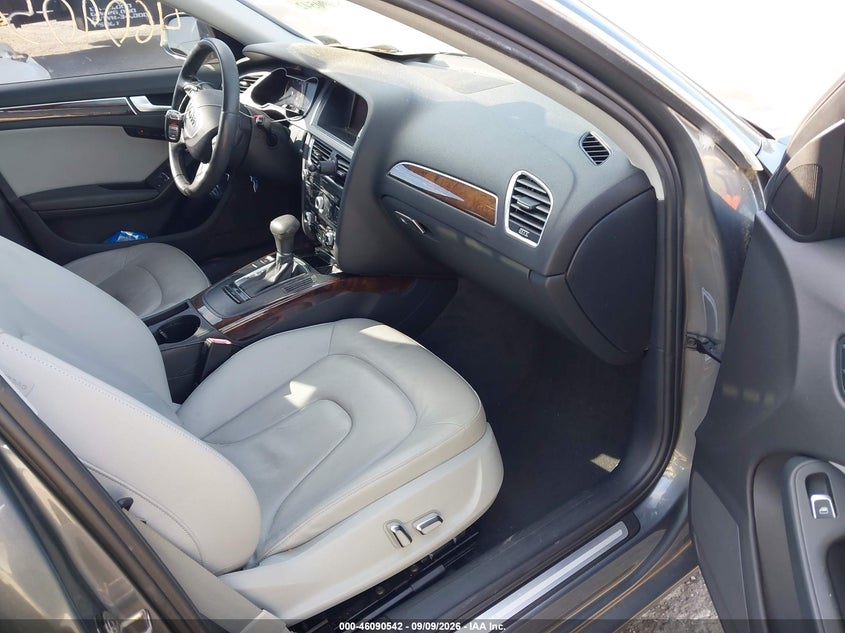 2013 AUDI A4 auction photo 5