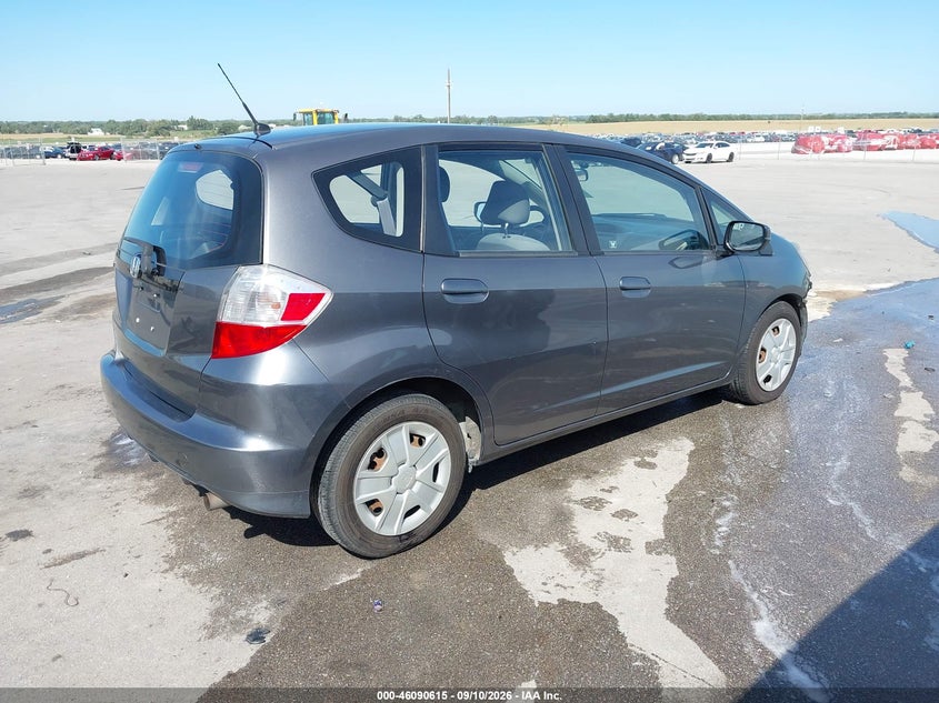 HONDA FIT 2013 VIN JHMGE8H39DC036088