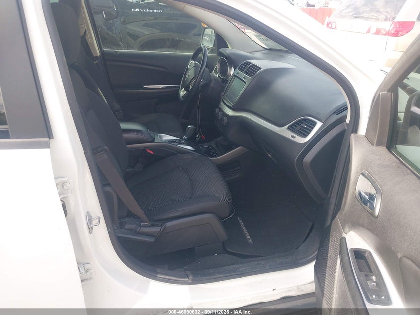 2015 DODGE JOURNEY auction photo 5
