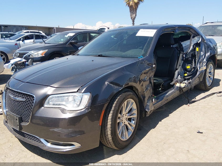 Vin: 2c3ccaeg5hh565128, lot: 46590250, chrysler 300c 20172