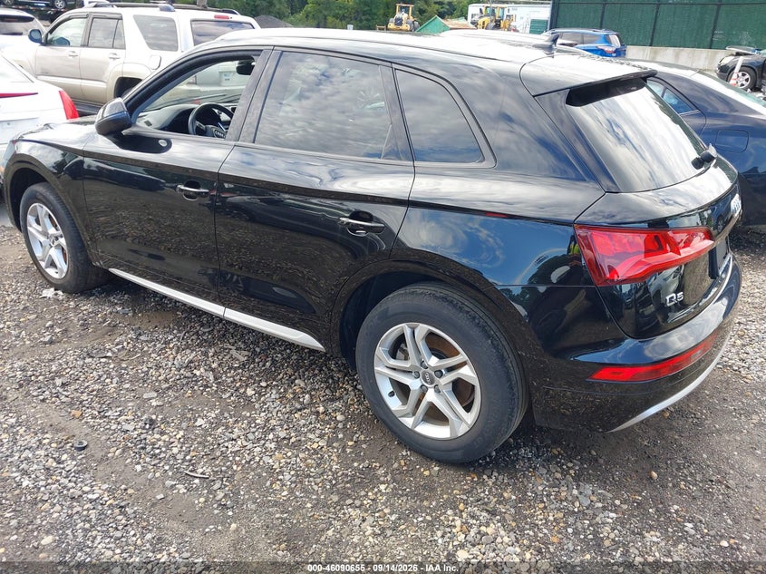 Vin: wa1anafy1j2200510, lot: 46590262, audi q5 2.0t premium/2.0t tech premium 20183
