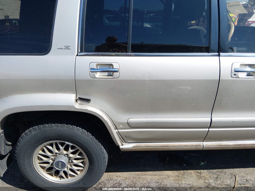 ISUZU TROOPER 2001 VIN JACDJ58XX17J02782
