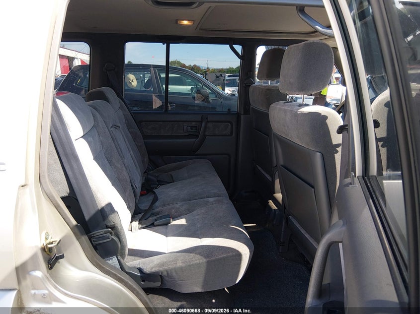 ISUZU TROOPER 2001 VIN JACDJ58XX17J02782