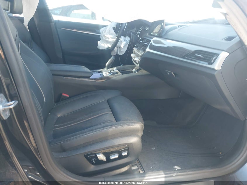 2017 BMW 540I auction photo 5