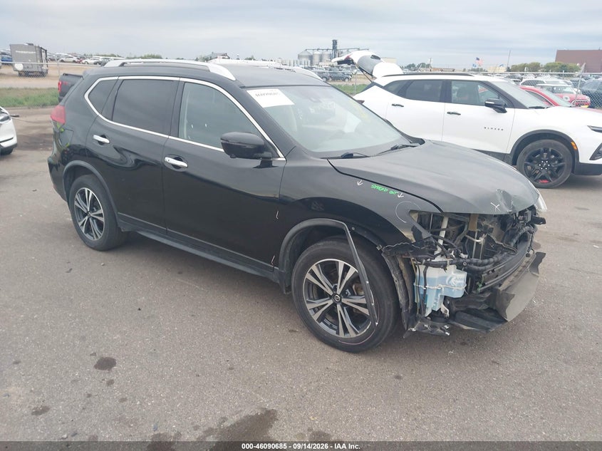 NISSAN ROGUE 2019. Lot# 46090685. VIN JN8AT2MV7KW401224. Photo 1