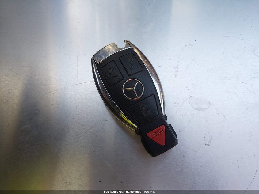 MERCEDES-BENZ GLK 350 2014 VIN WDCGG8JBXEG194490