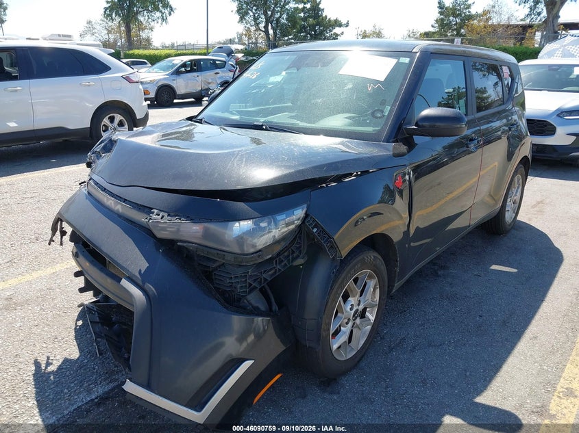Vin: kndj23au0p7883682, lot: 46590366, kia soul lx 20232