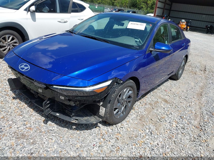 Vin: kmhlm4dj6su167241, lot: 46590392, hyundai elantra hybrid blue 20252