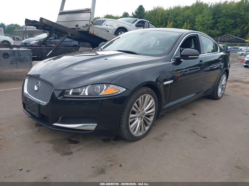 2012 JAGUAR XF auction photo 2