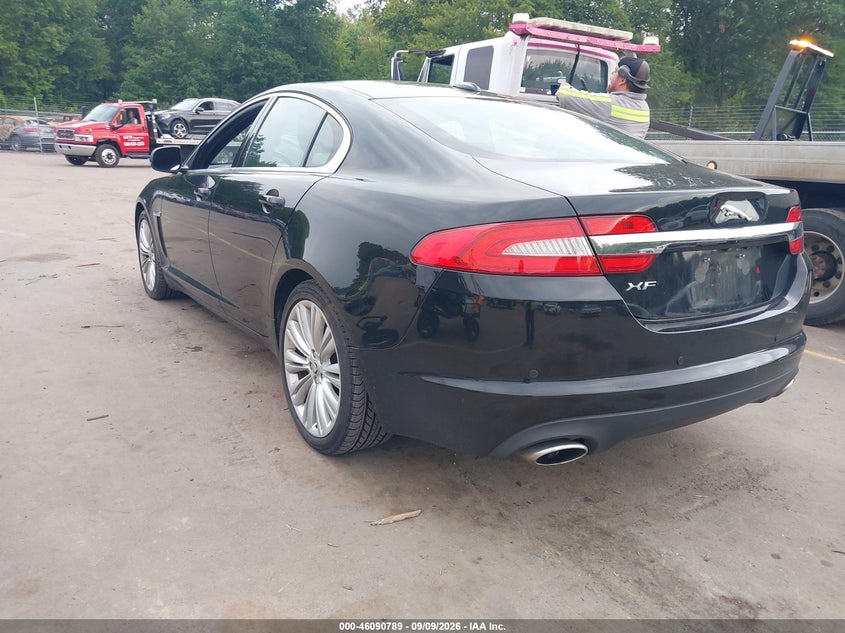 2012 JAGUAR XF auction photo 3