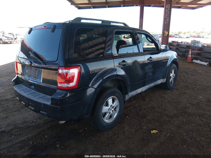 Vin: 1fmcu9d76akc28518, lot: 46590470, ford escape xlt 20104