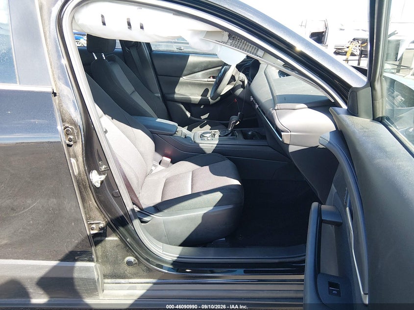 MAZDA CX-30 - zdjęcie 5