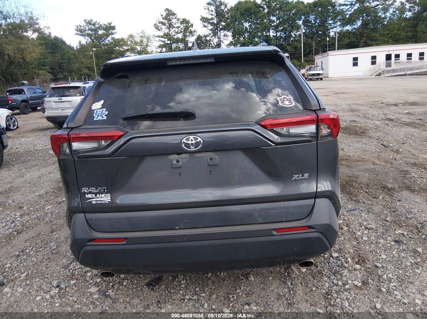 TOYOTA RAV4 - zdjęcie 16