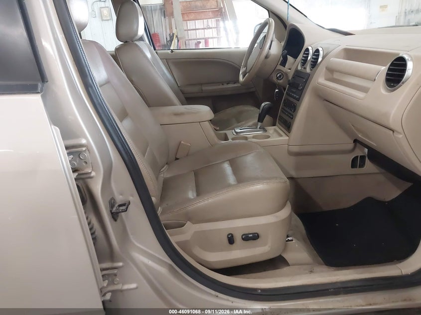 2005 FORD FREESTYLE auction photo 5