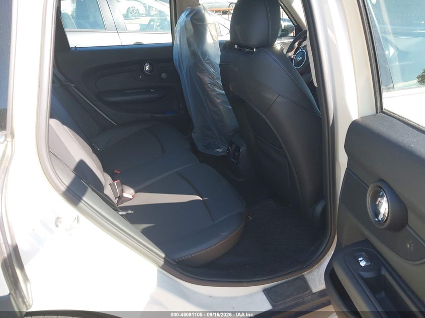 2020 MINI CLUBMAN COOPER S · Фото 8