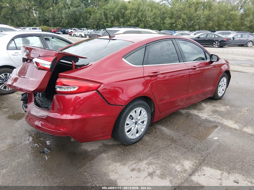 Vin: 3fa6p0g7xkr198930, lot: 46590722, ford fusion s 20194