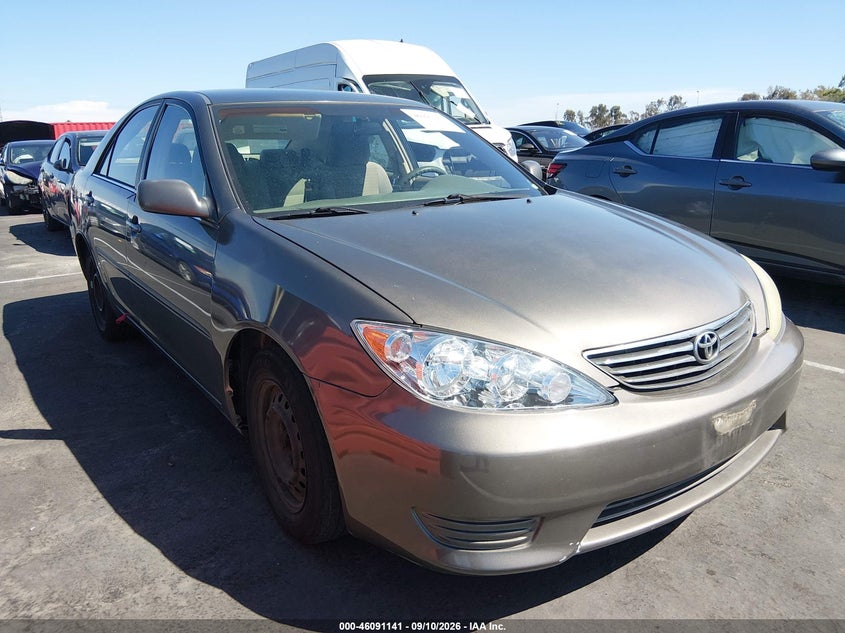 2005 Toyota Camry LE