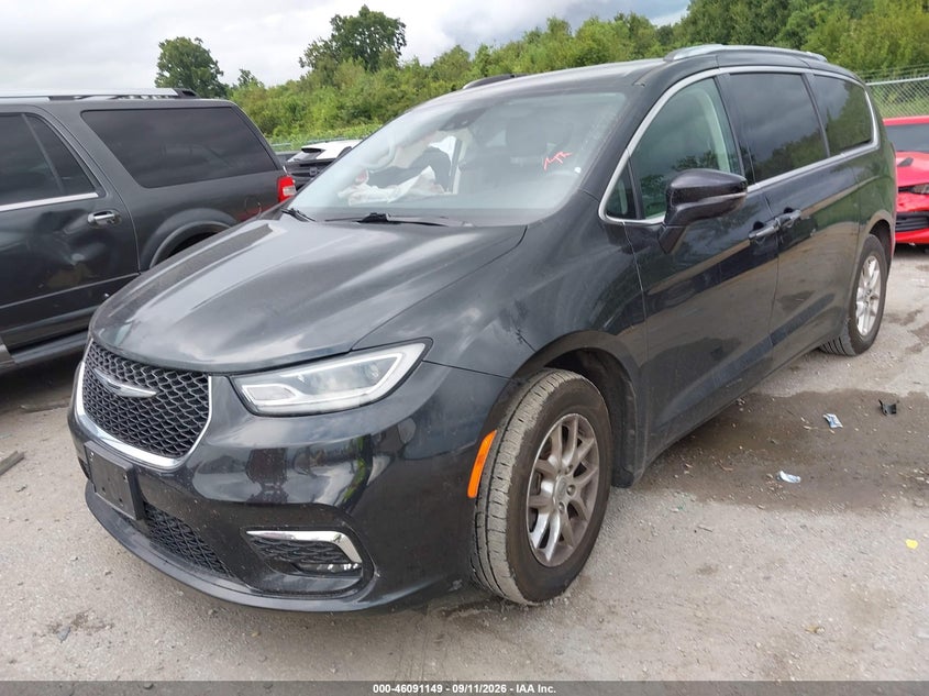 Vin: 2c4rc1bg0mr588976, lot: 46590756, chrysler pacifica touring l 20212