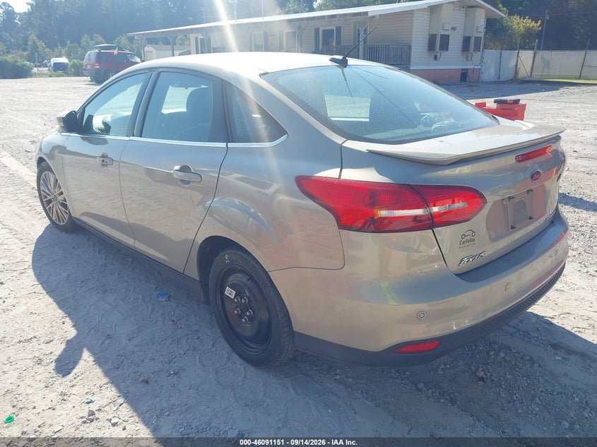 2016 FORD FOCUS auction photo 3