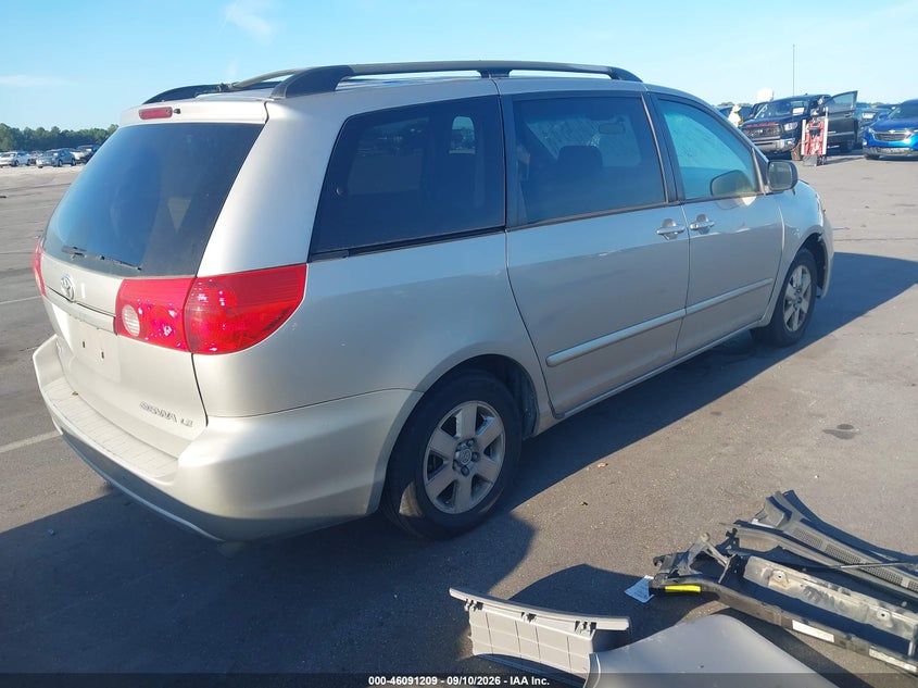 2006 TOYOTA SIENNA auction photo 4