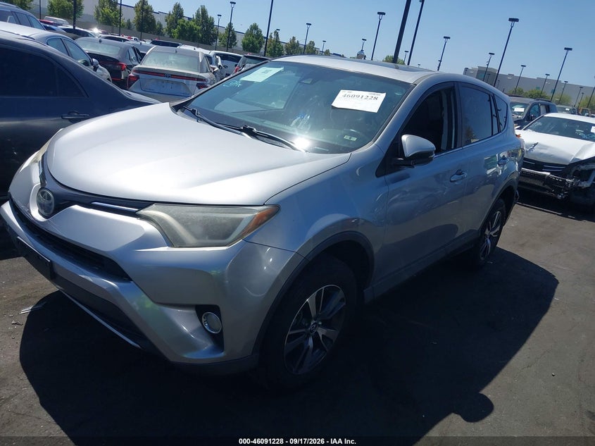 Vin: 2t3wfrev9jw483339, lot: 46590835, toyota rav4 xle 20182