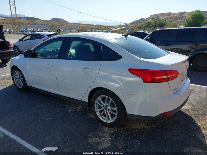 Vin: 1fadp3f22fl256189, lot: 46590856, ford focus se 20153