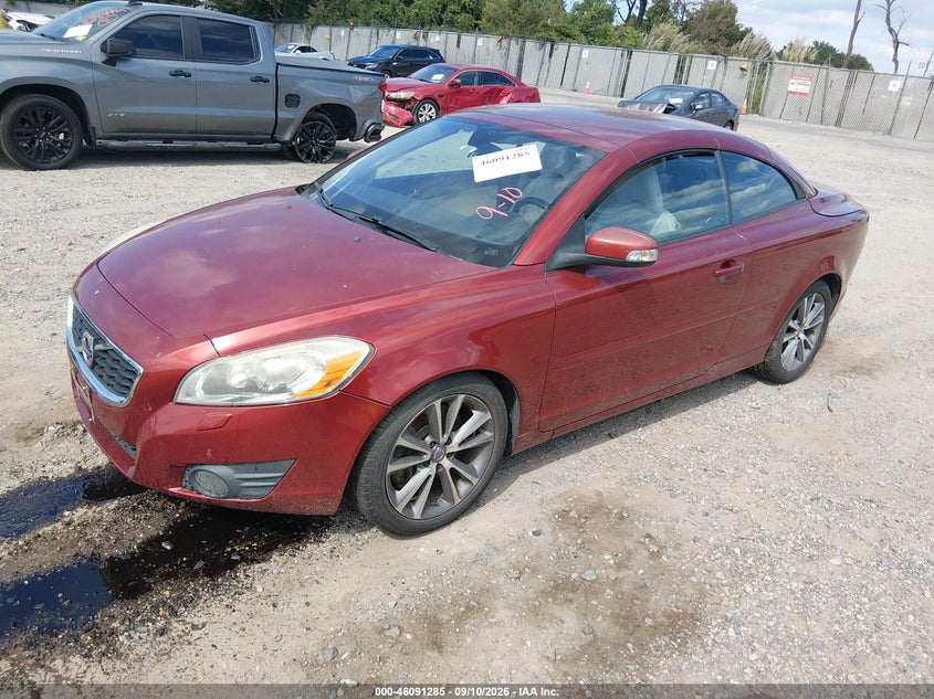 2012 VOLVO C70 auction photo 2