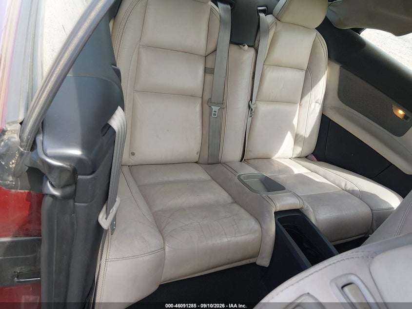 2012 VOLVO C70 auction photo 8
