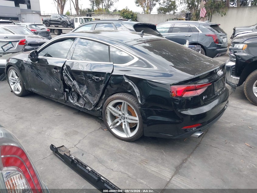 Vin: wauencf51ka049665, lot: 46590916, audi a5 45 premium 20193