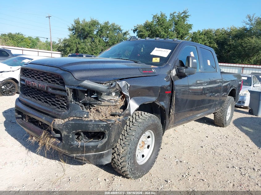 Vin: 3c6ur5cl7rg277917, lot: 46590979, ram 2500 tradesman  4x4 6'4 box 20242