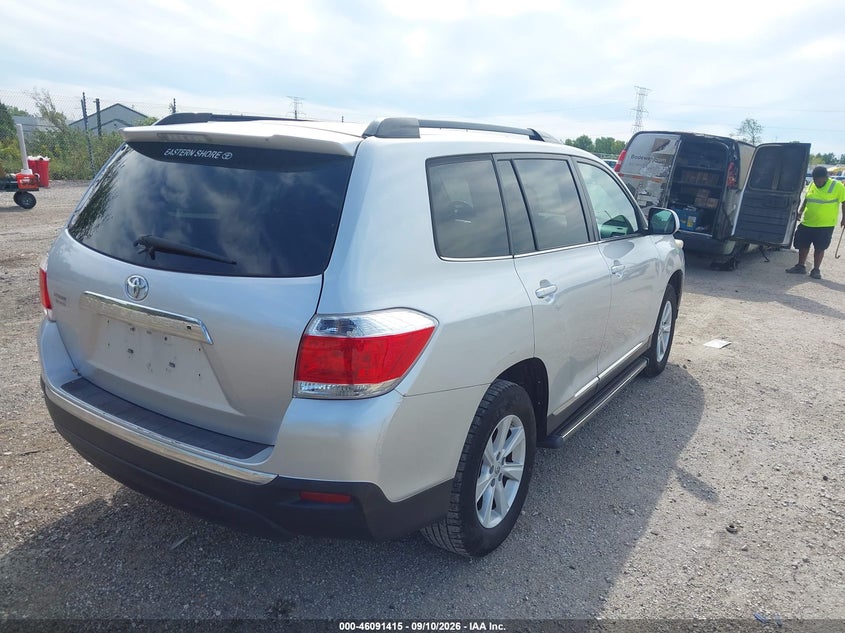 Vin: 5tdzk3eh1ds112455, lot: 46591022, toyota highlander base plus v6 20134