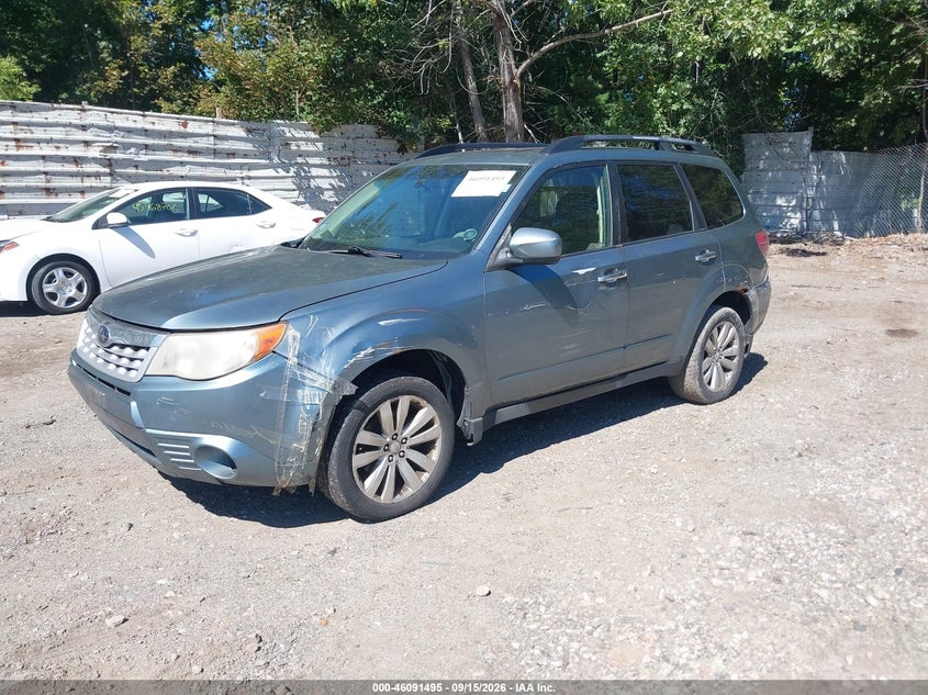 2012 Subaru Forester, Left & Right Side, IAAI, VIN JF2SHADC6CH429825 — photo 2