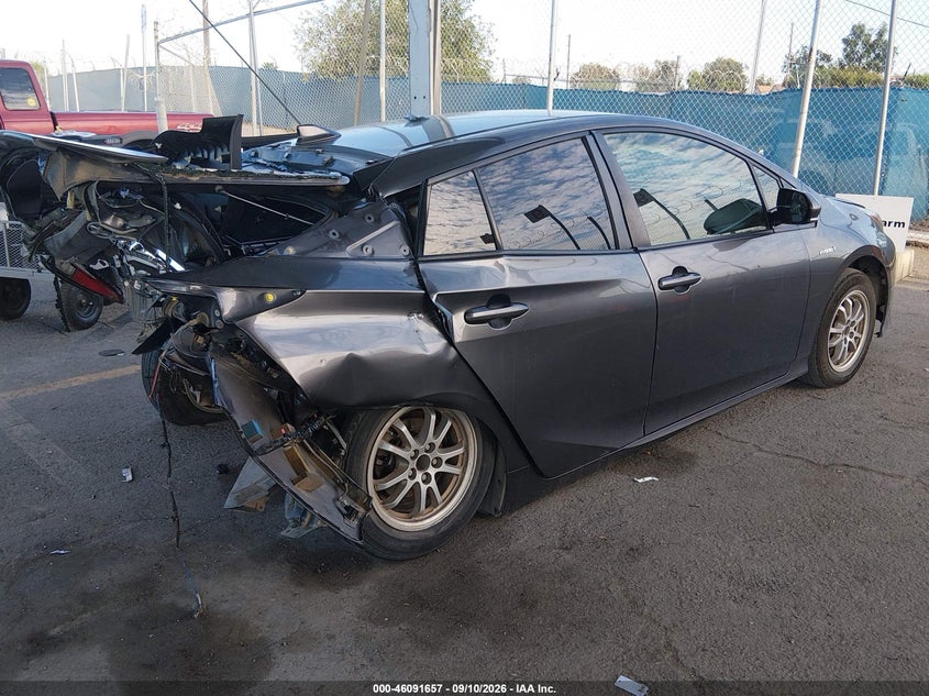 Vin: jtdkbrfu8j3075580, lot: 46591264, toyota prius two 20184