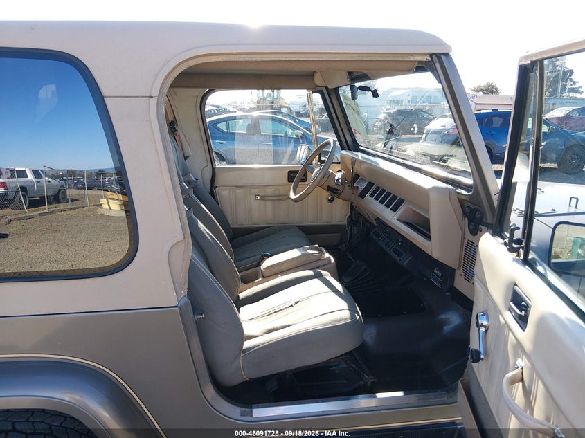 1990 JEEP WRANGLER / YJ