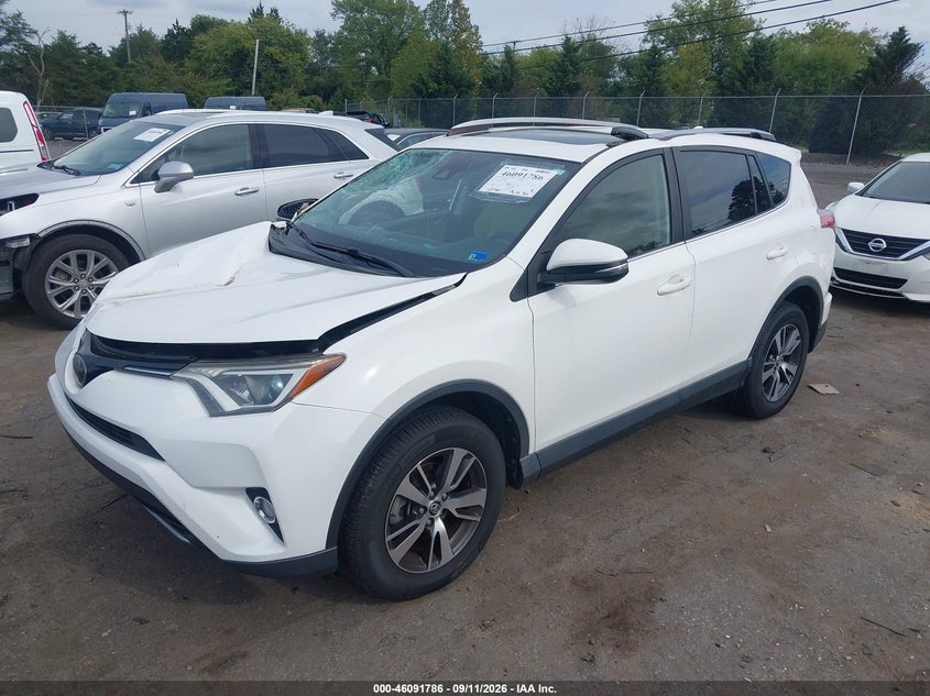Vin: jtmrfrev6jj741280, lot: 46591393, toyota rav4 xle 20182