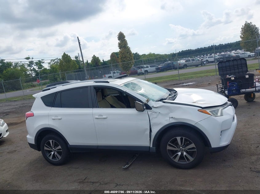 TOYOTA RAV4 - zdjęcie 13