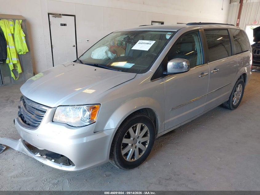 Vin: 2c4rc1cg8cr119227, lot: 46591411, chrysler town & country touring-l 20122