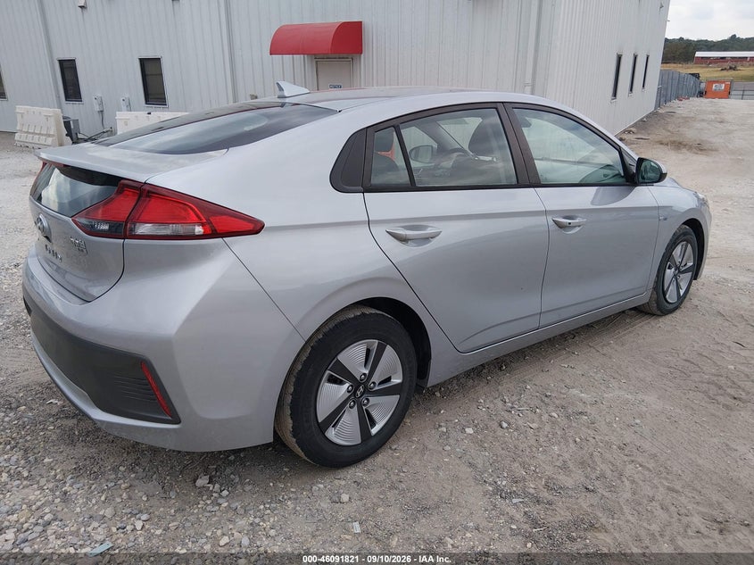 Vin: kmhc65lc8lu220641, lot: 46591427, hyundai ioniq hybrid blue 20204