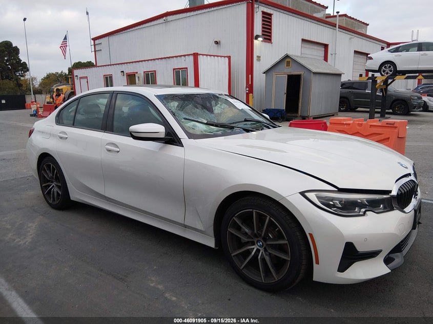 BMW 330I - zdjęcie 13