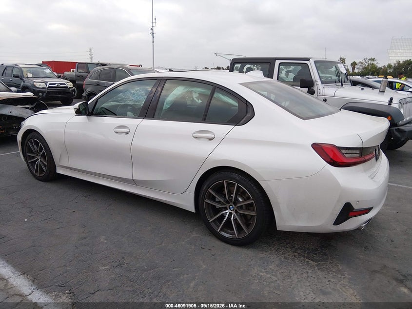 BMW 330I - zdjęcie 14