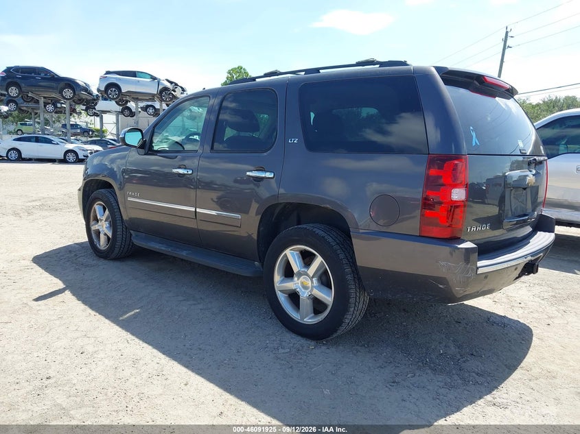 2010 CHEVROLET TAHOE auction photo 3