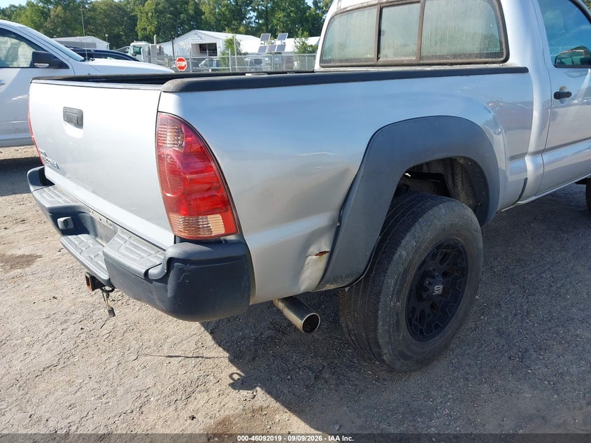 2006 TOYOTA TACOMA auction photo 6