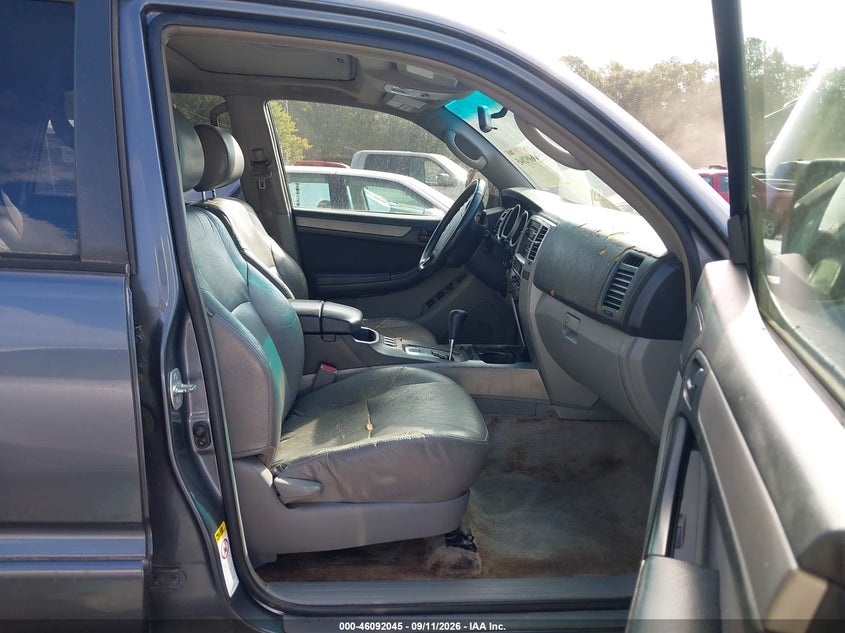 2004 TOYOTA 4RUNNER auction photo 5