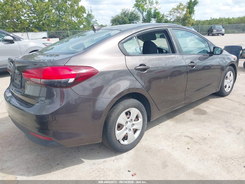 Vin: 3kpfk4a77he039811, lot: 46591679, kia forte lx 20174