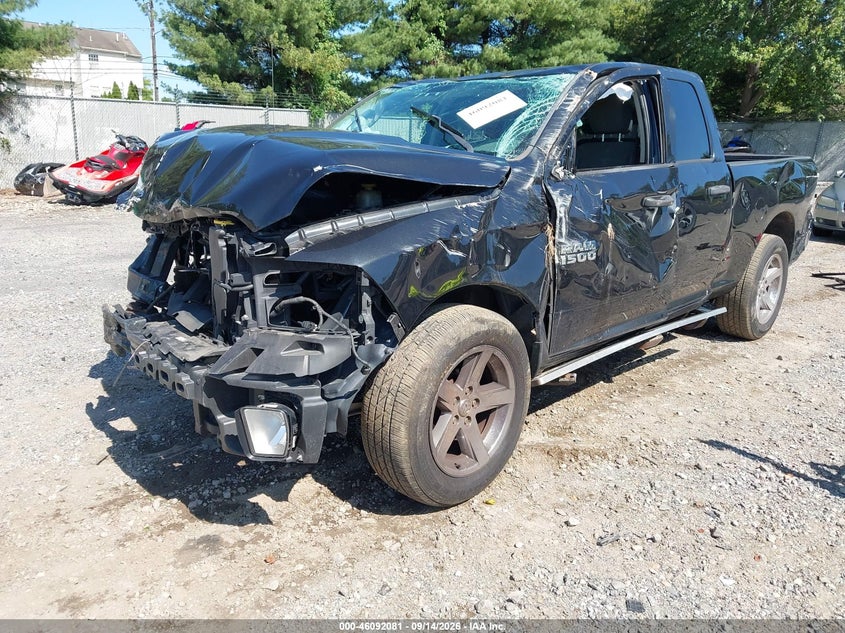 Vin: 1c6rr7fg5hs687929, lot: 46591688, ram 1500 express  4x4 6'4 box 20172