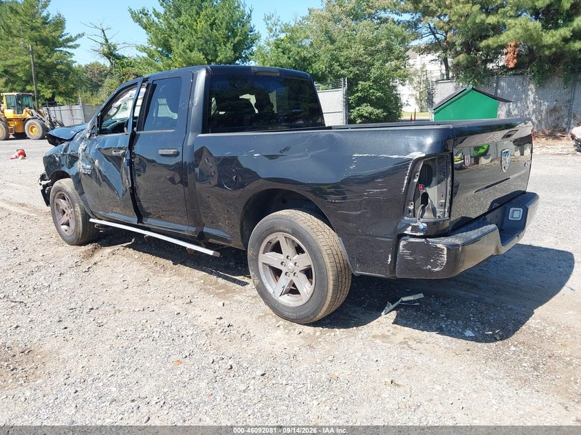 Vin: 1c6rr7fg5hs687929, lot: 46591688, ram 1500 express  4x4 6'4 box 20173